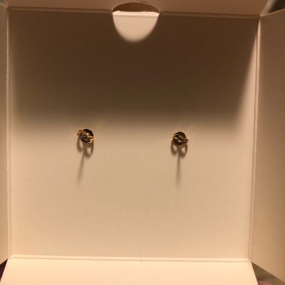 Coach heart dangle earrings - Picture 3 of 3